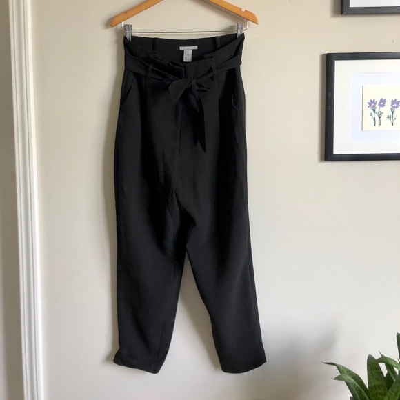 H&M Pants - H&M High-waisted Tie Pant